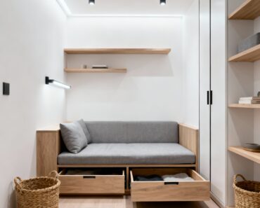 Creative Ways to Maximize Storage in Tiny Apartments